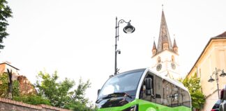 VIDEO: Au sosit primele cinci microbuze electrice | Vor cicula în centrul istoric pe Linia Verde