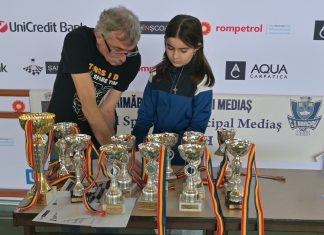 VIDEO | Antrenorul CSM Mediaș, Emil Deliman, despre QuChess Festival 2026: jucători, emoții și lecțiile competiției